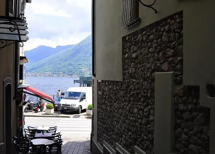 Hotel Argegno Отель Ардженьо