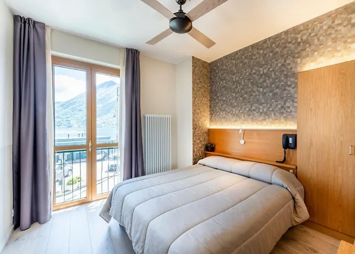 Отель Hotel Argegno