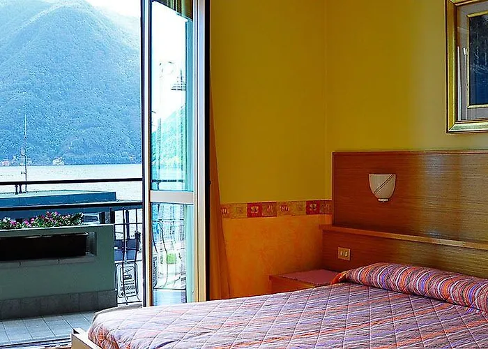 Hotel Argegno 3*